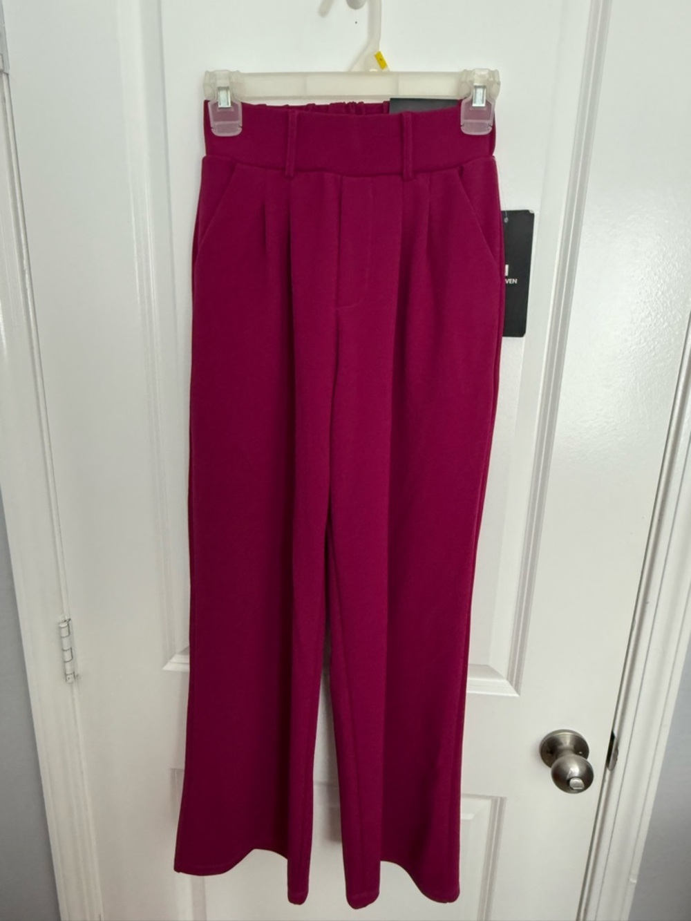 High-Rise Wide-Leg Pants in Fuchsia